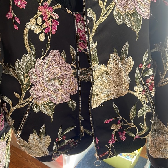 Floral detailed Vintage Jacket 🌸 - Picture 6 of 8